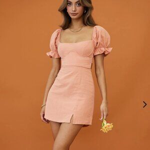 Selfie Leslie Apricot/Orange Mini Dress L